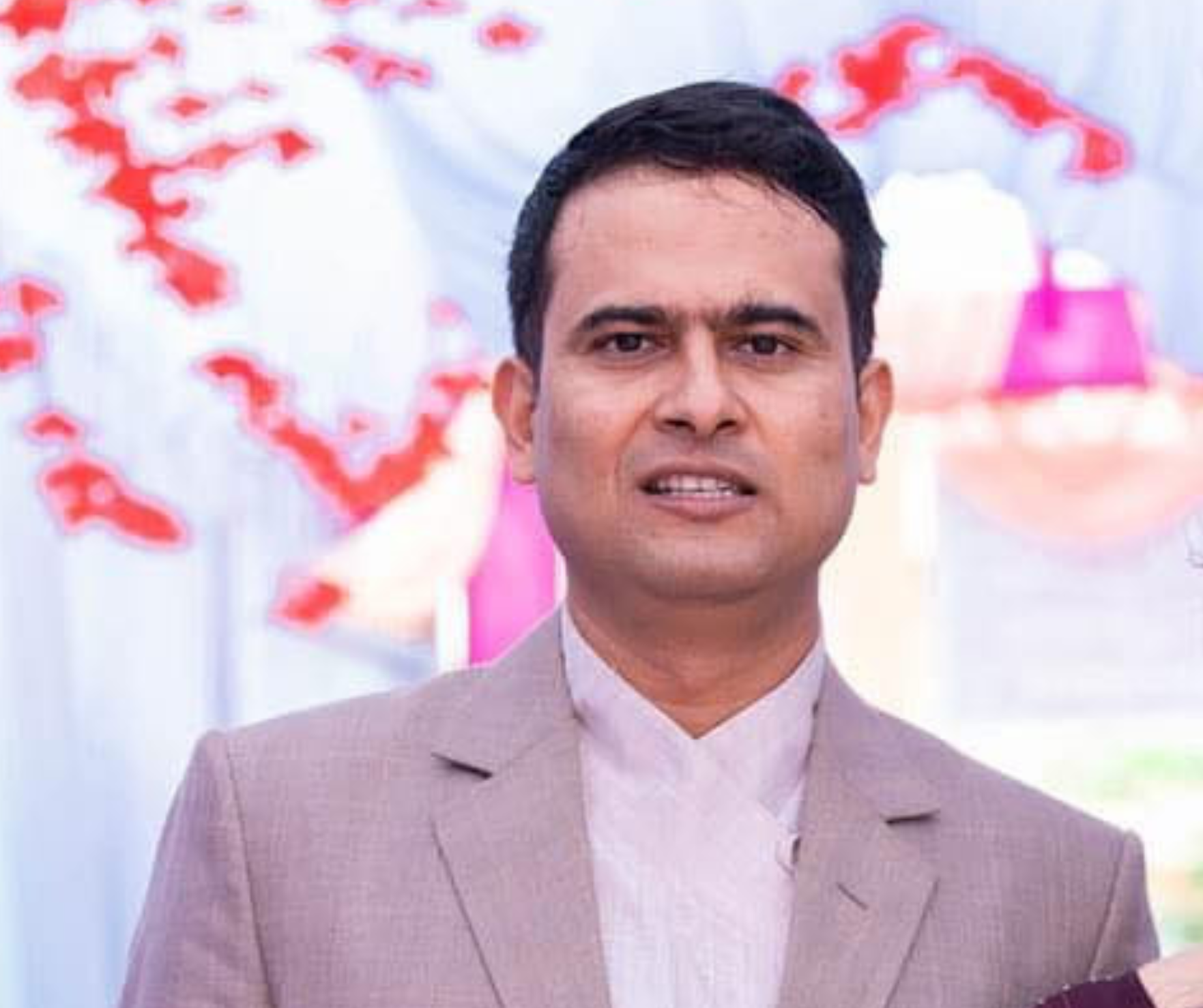 Dr. Sushil Samadarshi